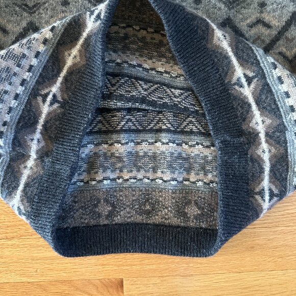 Helifax Bay Made in Italy Wool Blend Sweater - Picture 9 of 11